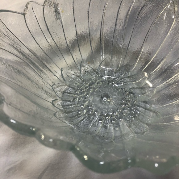 Vintage Indiana Glass Co. Lily Pons Clear Line #605 pattern clear glass 7” - Picture 8 of 8